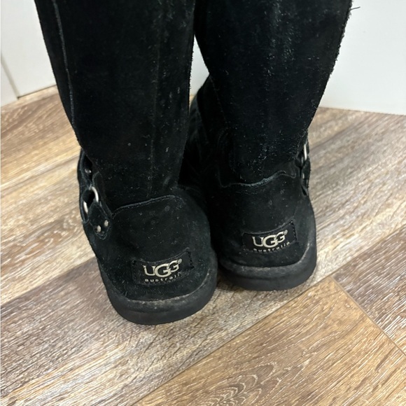 UGG AUSTRALIA KIDS SHOES MAURA BLACK BOOTS SZ 6 - Picture 14 of 15